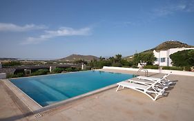 Leticia Villa With Pool With Amazing Sea Views, Paros